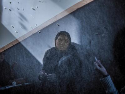 其他.A407-Newsha TavakolianBlank Pages of an Iranian Photo Album的摄影作品