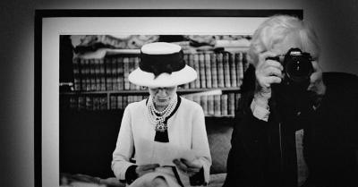 其他加拿大摄影师Douglas Kirkland的摄影作品